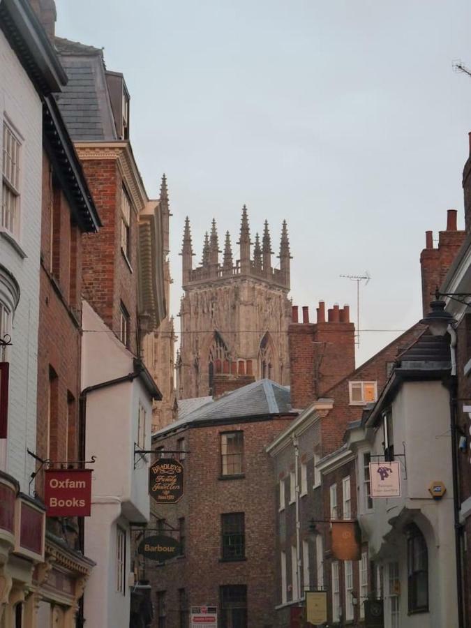 Apartment 1 Bootham Bar York Exterior photo